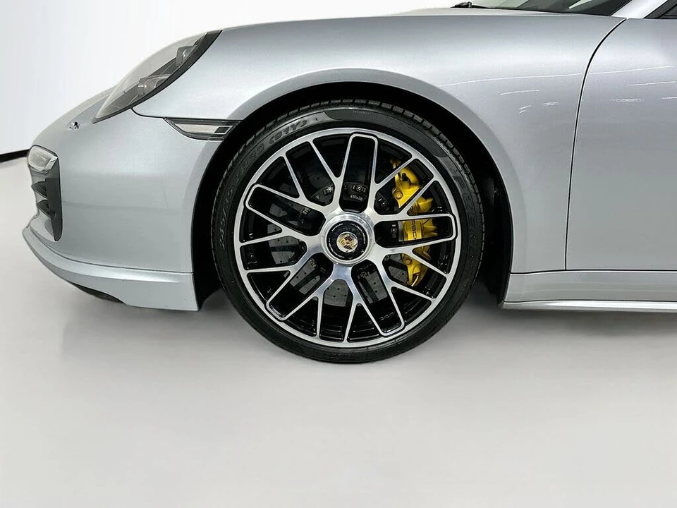2015 Porsche 991 Turbo S - Image 18 of 28