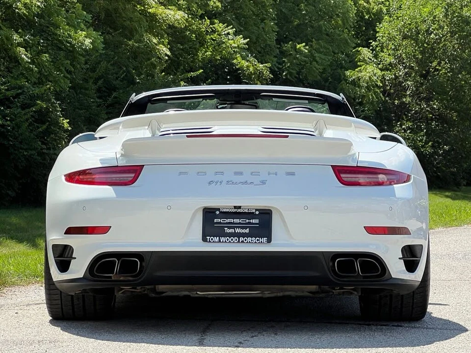 2015 Porsche 991 Turbo S - Image 7 of 31