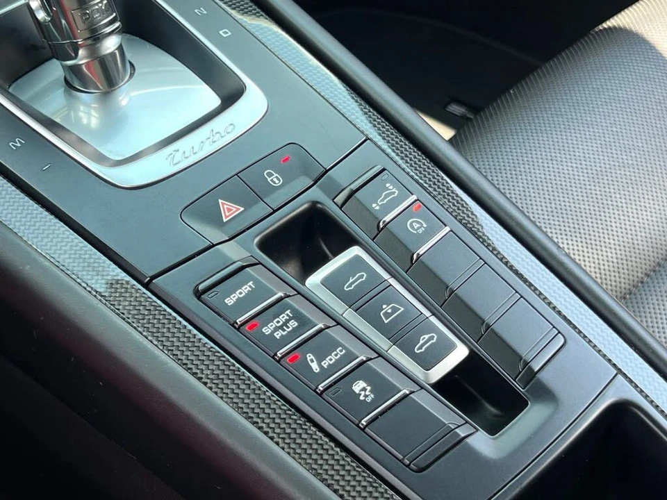 2015 Porsche 991 Turbo S - Image 27 of 31