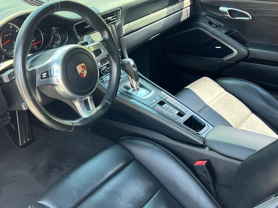 2015 Porsche 991 Turbo S - Image 17 of 31
