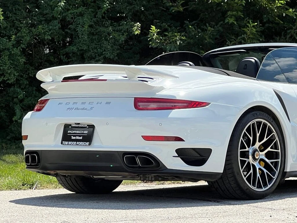 2015 Porsche 991 Turbo S - Image 10 of 31