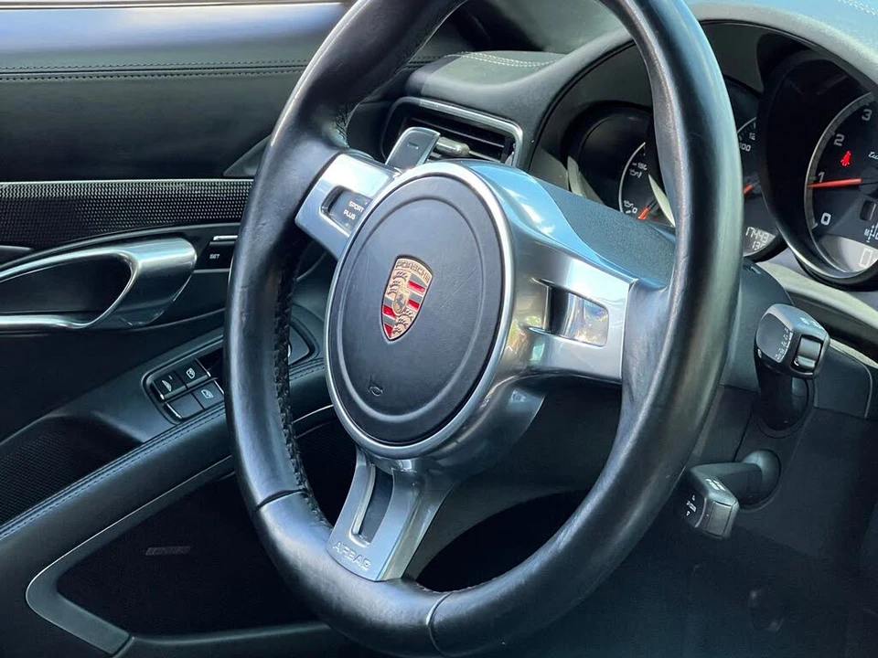 2015 Porsche 991 Turbo S - Image 21 of 31