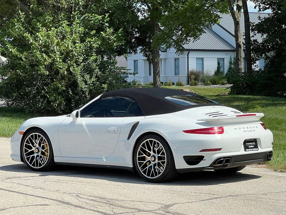 2015 Porsche 991 Turbo S - Image 3 of 31