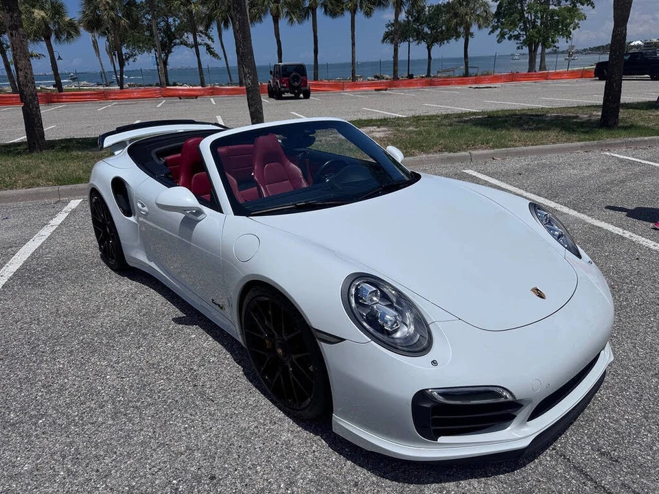 2015 Porsche 991 Turbo S - Image 10 of 31