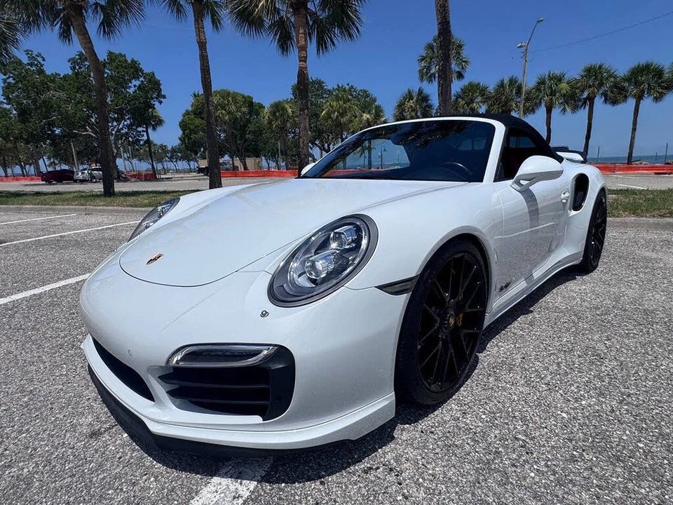 2015 Porsche 991 Turbo S - Image 8 of 31