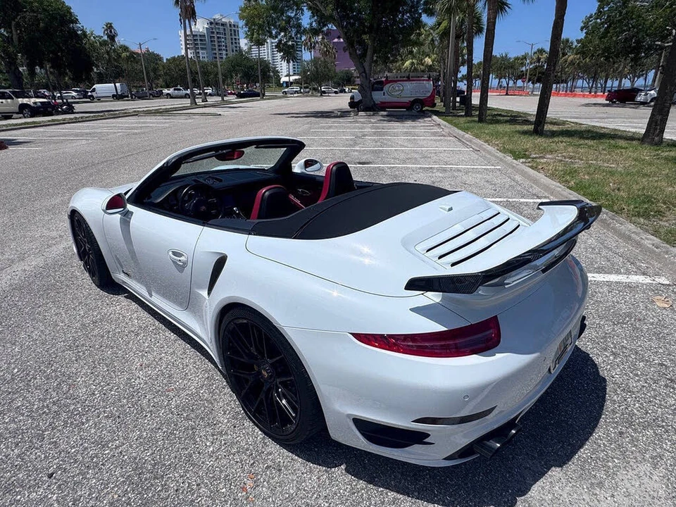 2015 Porsche 991 Turbo S - Image 23 of 31