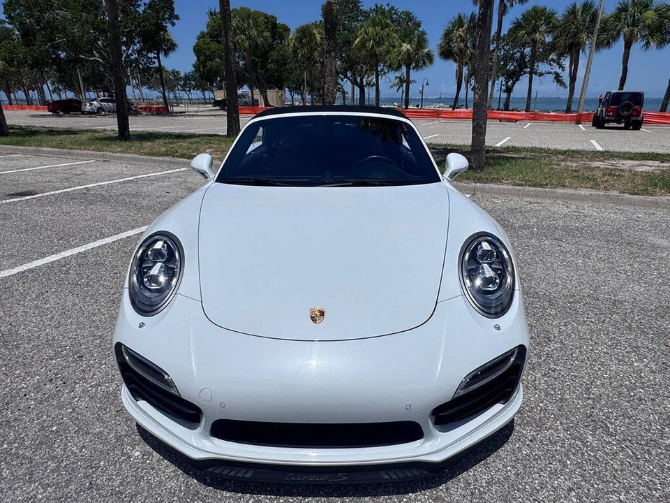 2015 Porsche 991 Turbo S - Image 27 of 31