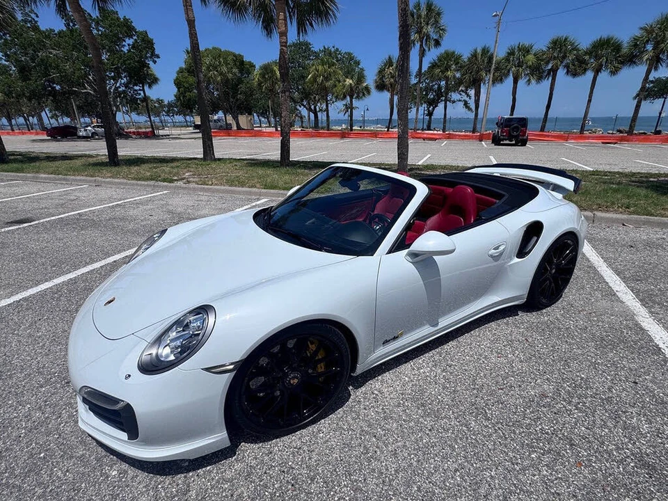 2015 Porsche 991 Turbo S - Image 4 of 31