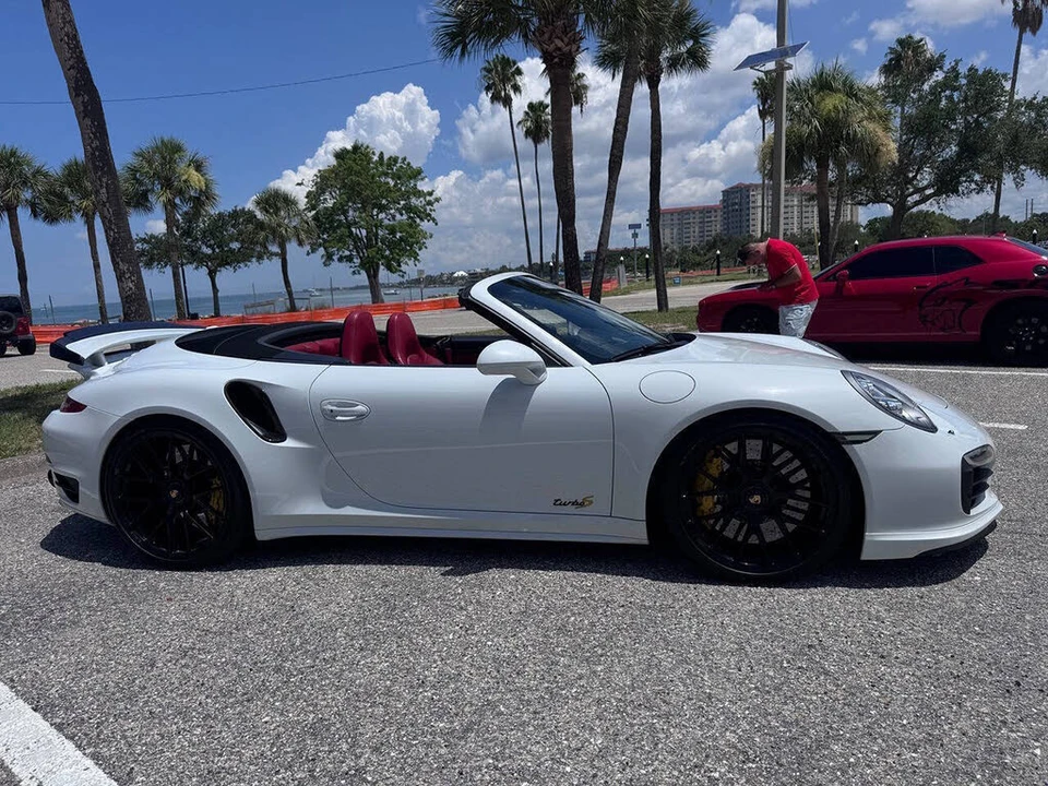 2015 Porsche 991 Turbo S - Image 19 of 31