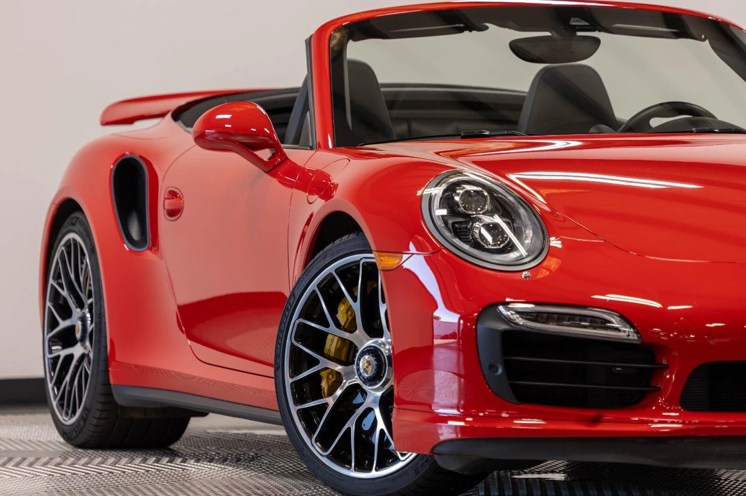 2015 Porsche 991 Turbo S - Image 2 of 31