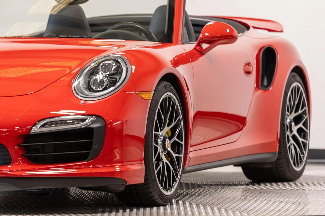 2015 Porsche 991 Turbo S - Image 8 of 31