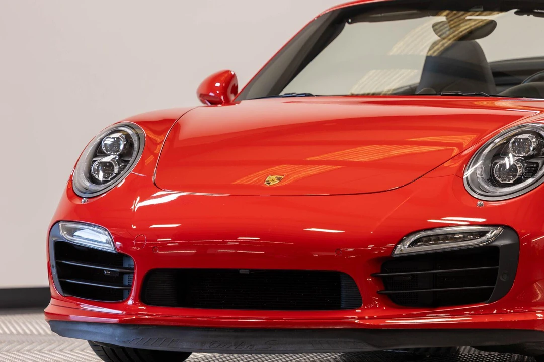 2015 Porsche 991 Turbo S - Image 9 of 31