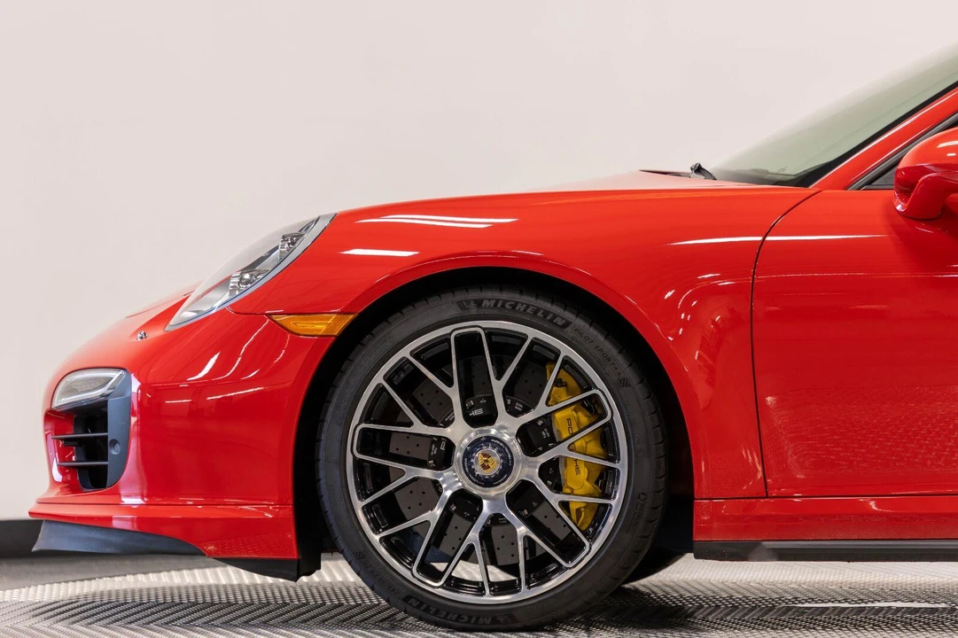 2015 Porsche 991 Turbo S - Image 12 of 31