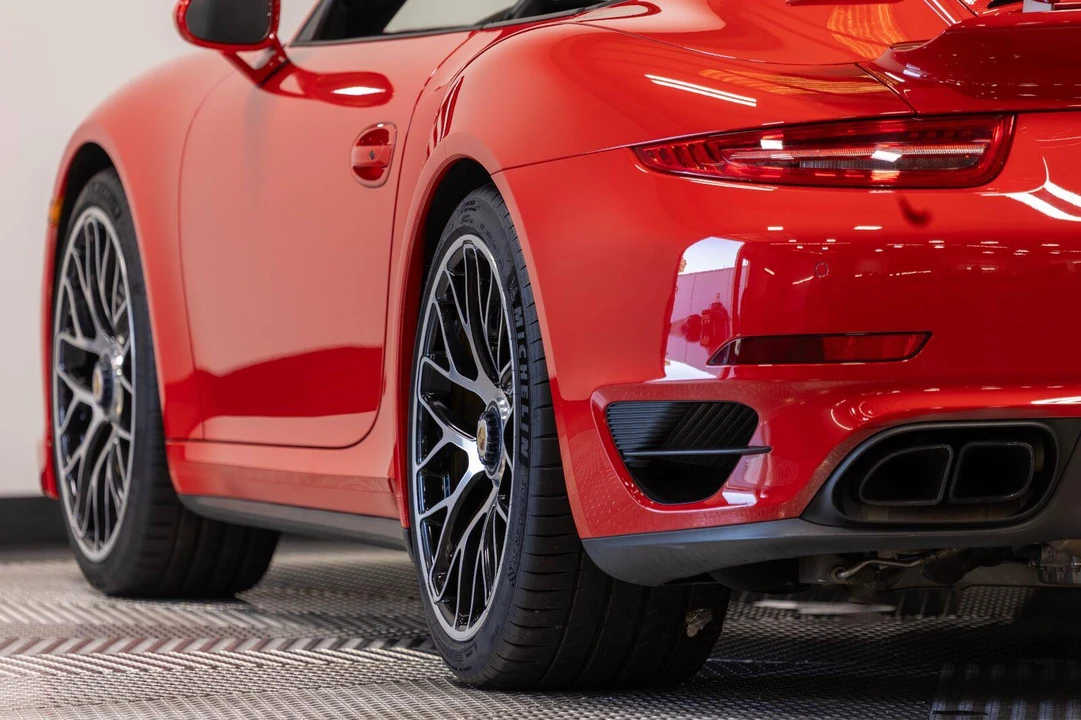 2015 Porsche 991 Turbo S - Image 15 of 31