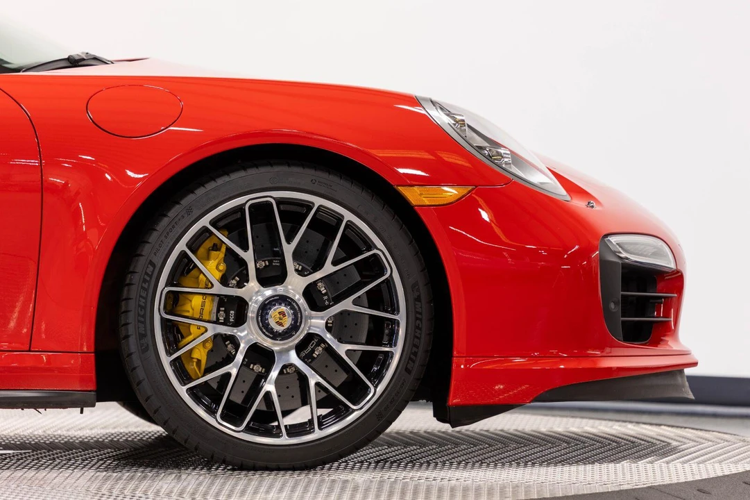 2015 Porsche 991 Turbo S - Image 23 of 31