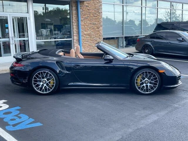 2015 Porsche 991 Turbo S - Image 14 of 31