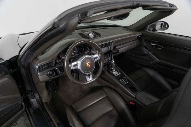 2015 Porsche 991 Turbo S - Image 17 of 31