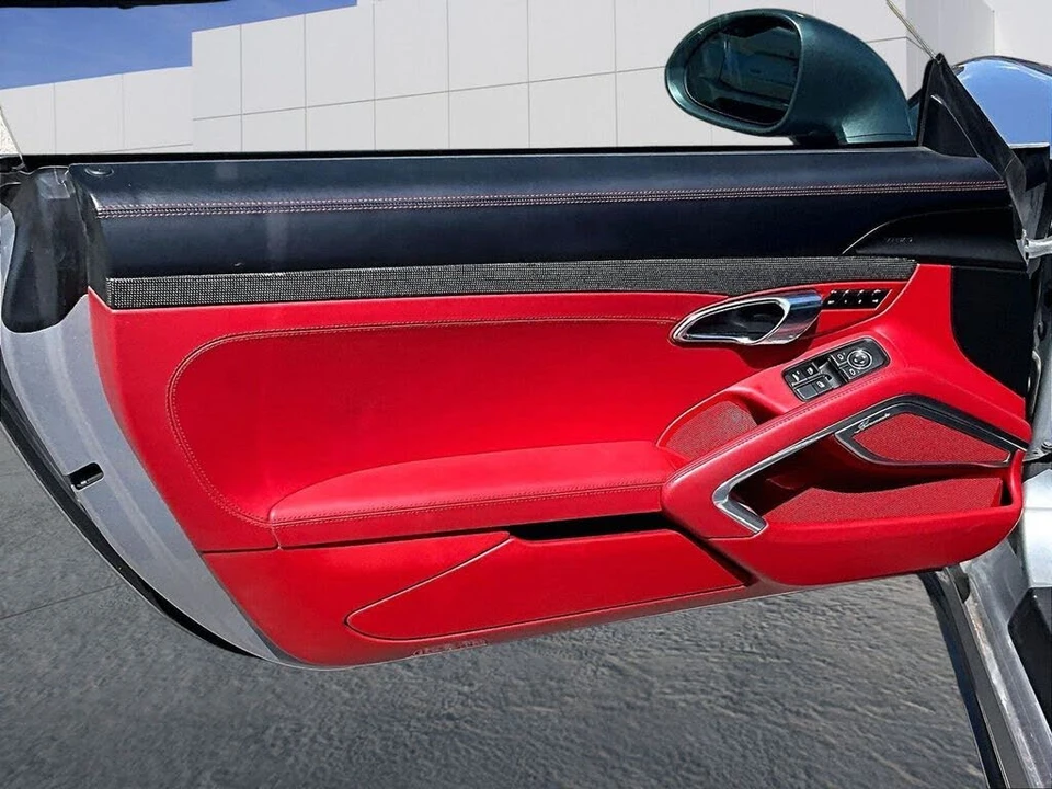 2015 Porsche 991 Turbo S - Image 19 of 26