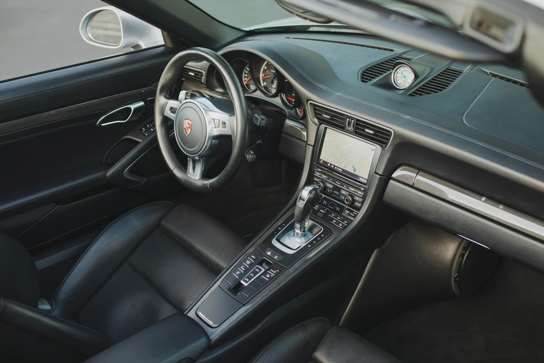 2015 Porsche 991 Turbo - Image 26 of 29