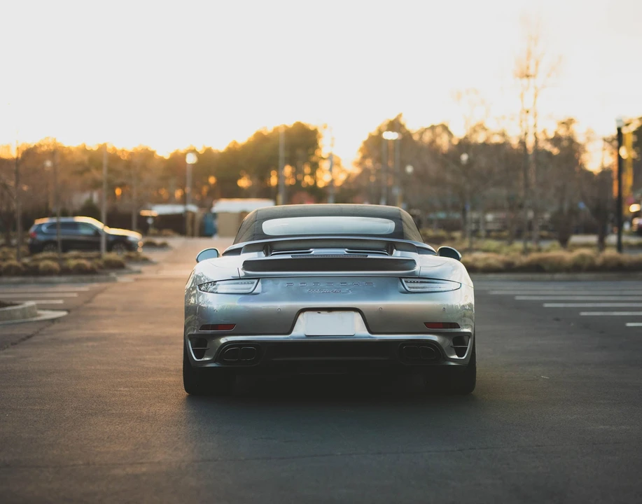 2015 Porsche 991 Turbo - Image 17 of 29