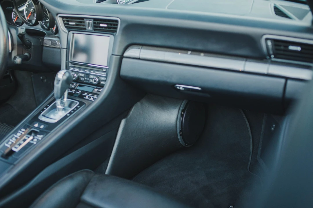2015 Porsche 991 Turbo - Image 28 of 29