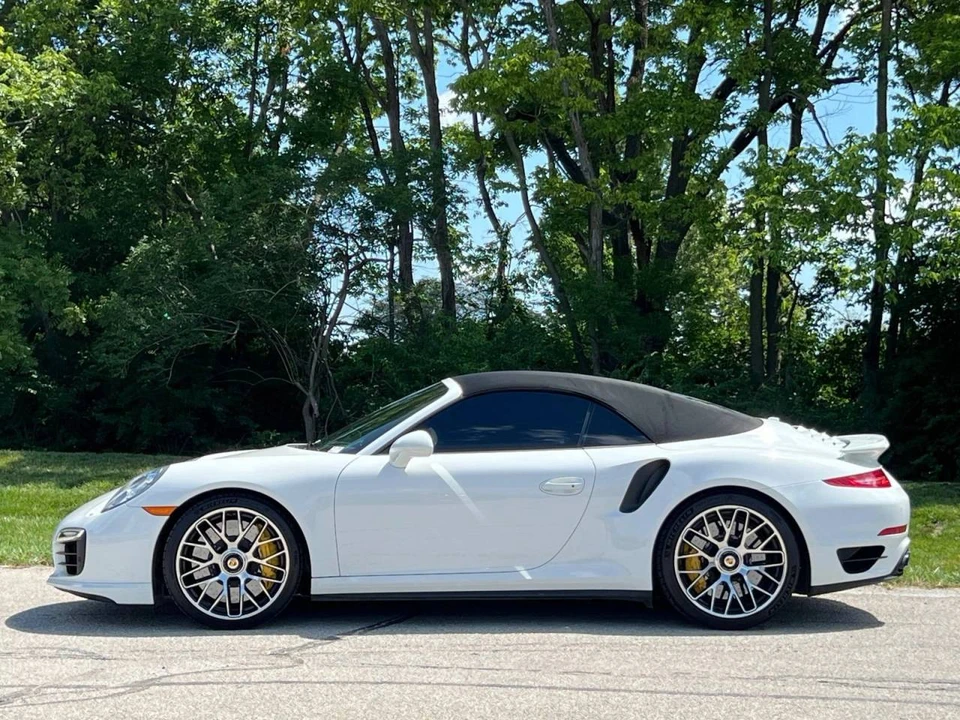 2015 Porsche 991 Turbo S - Image 2 of 5