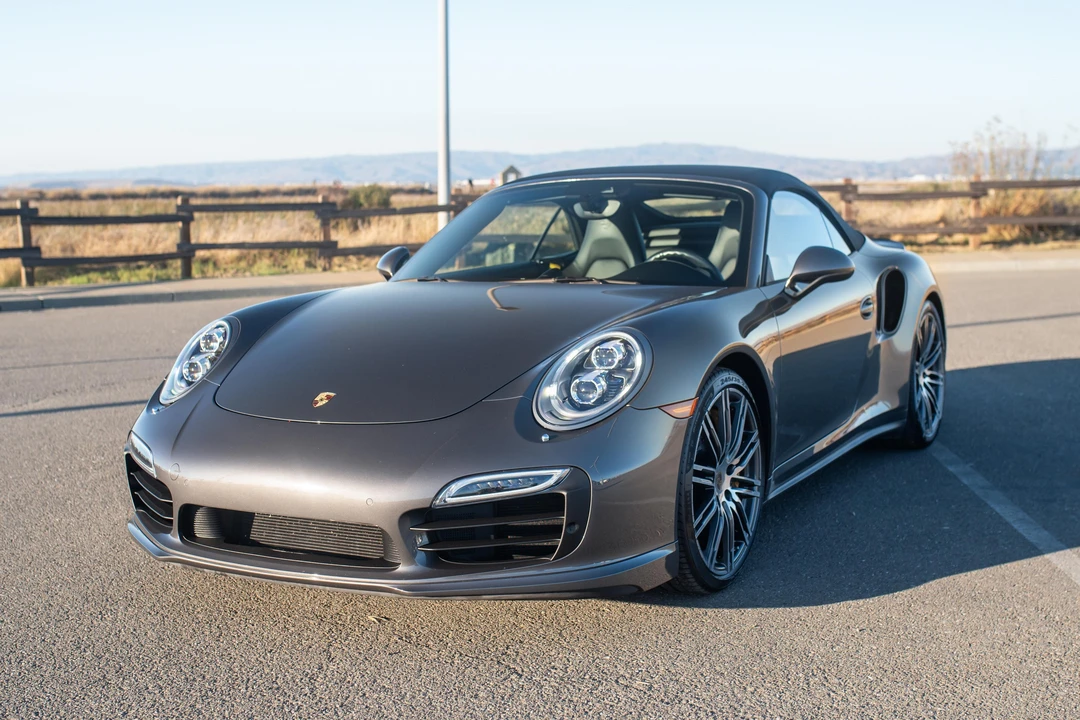 2015 Porsche 991 Turbo S - Image 9 of 31