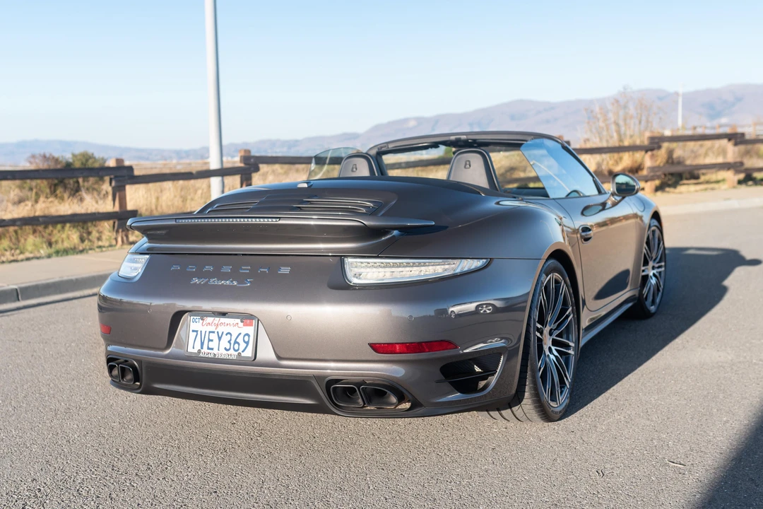 2015 Porsche 991 Turbo S - Image 8 of 31