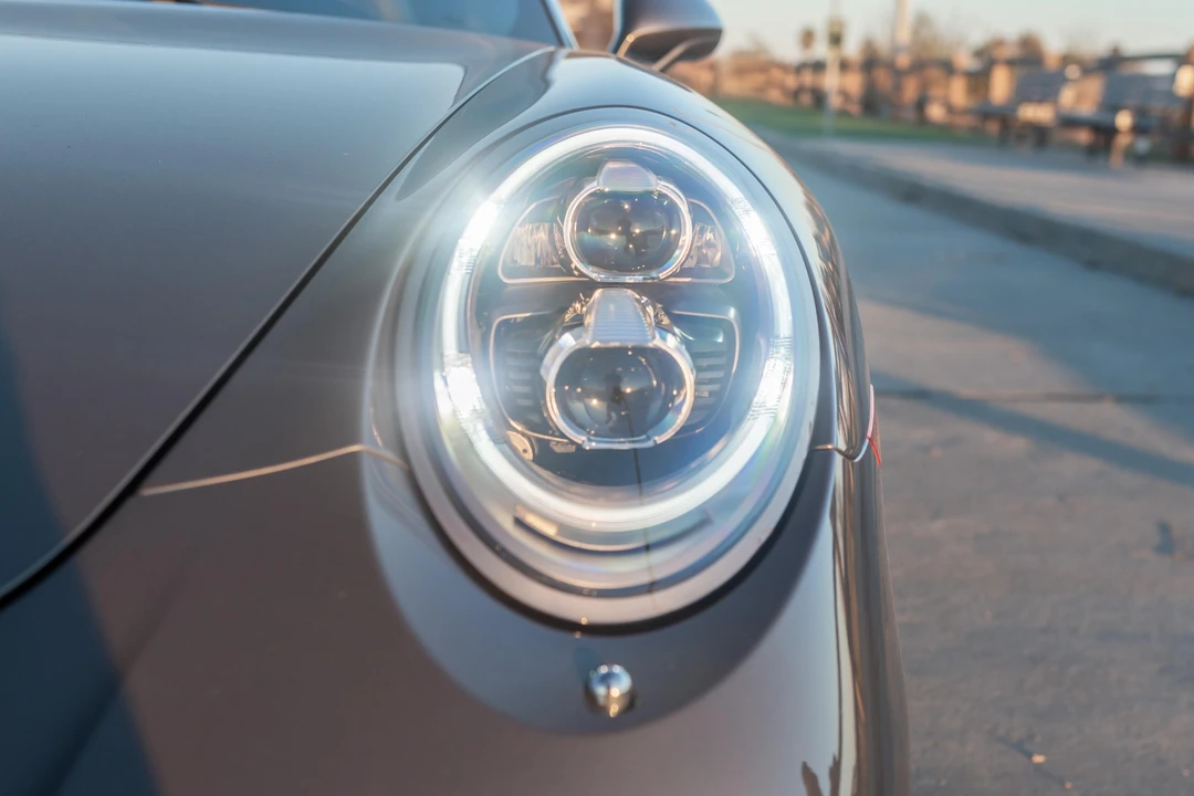 2015 Porsche 991 Turbo S - Image 22 of 31