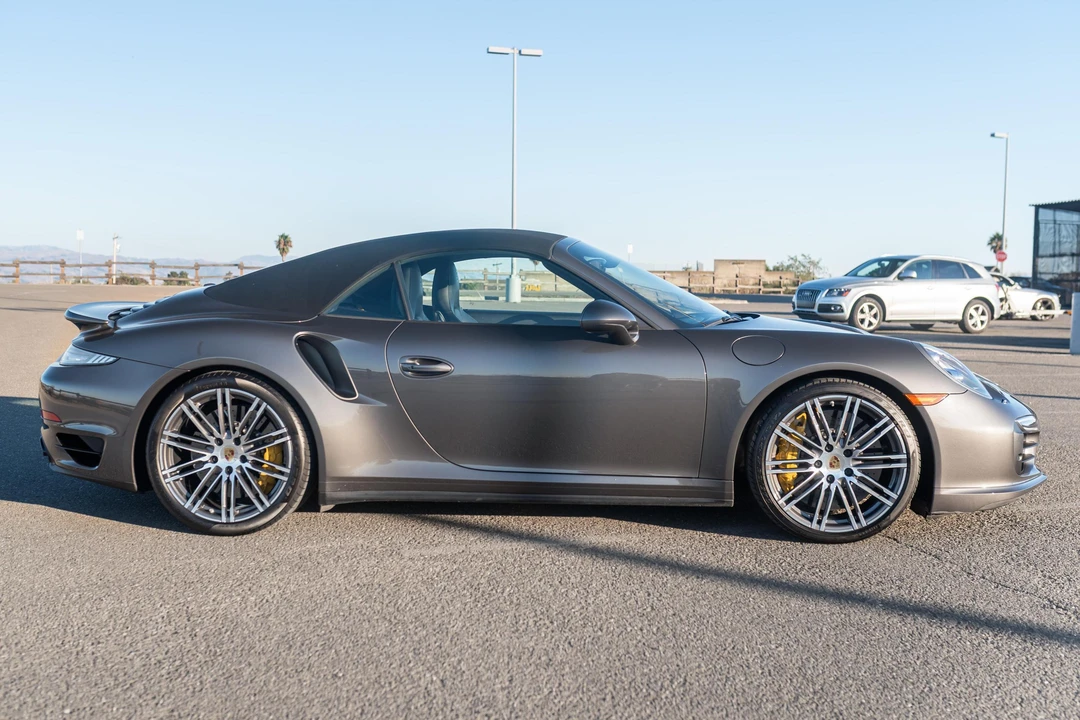 2015 Porsche 991 Turbo S - Image 3 of 31