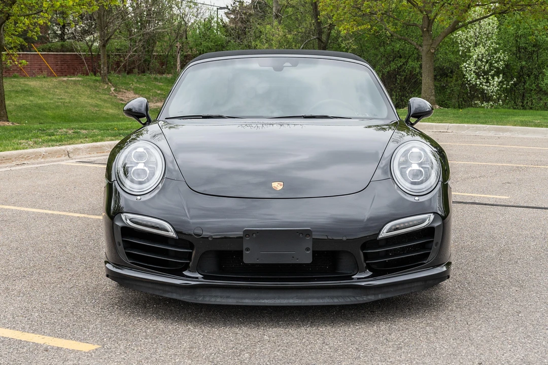 2015 Porsche 991 Turbo - Image 6 of 31