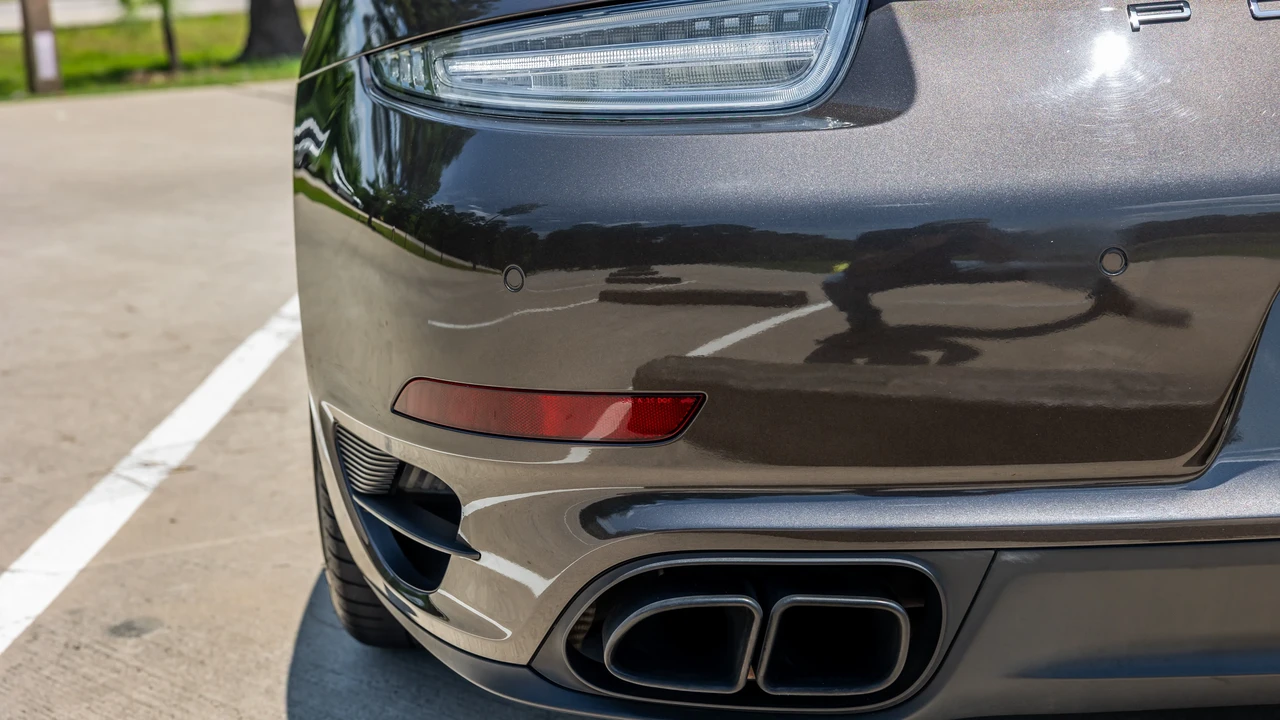 2015 Porsche 991 Turbo S - Image 25 of 31