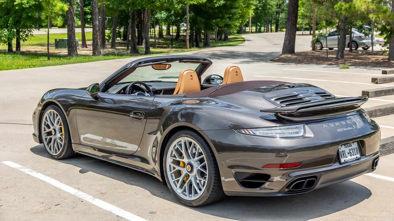 2015 Porsche 991 Turbo S - Image 6 of 31