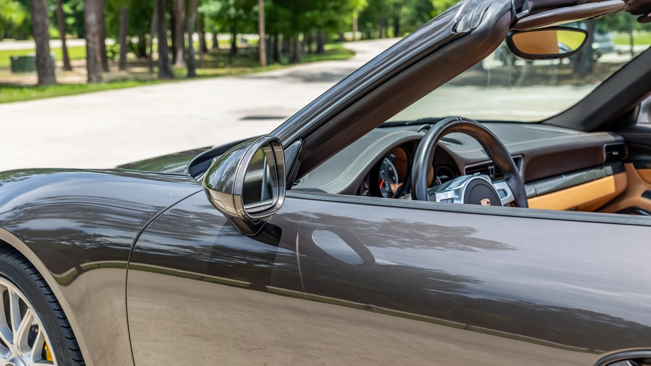 2015 Porsche 991 Turbo S - Image 31 of 31