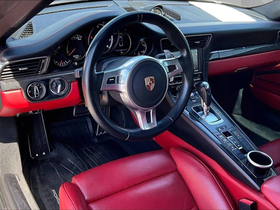 2015 Porsche 991 Turbo S - Image 4 of 5