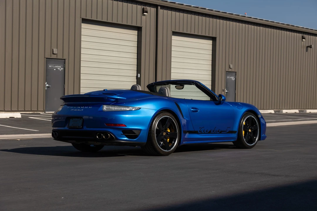 2015 Porsche 991 Turbo S - Image 6 of 31