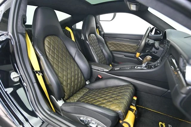 2015 Porsche - Image 17 of 24