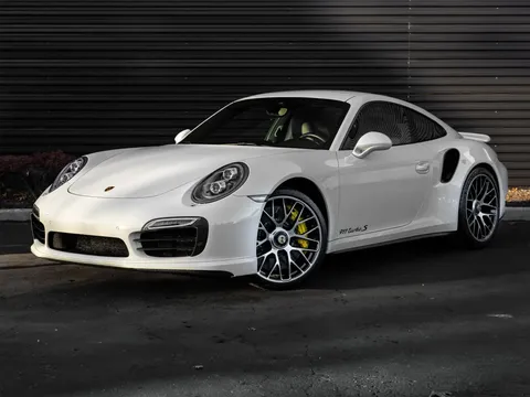2015 Porsche 911 Turbo S Coupe