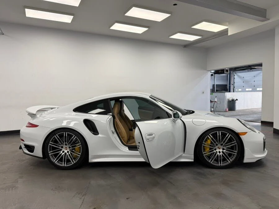 2015 Porsche 991 Turbo S - Image 31 of 31