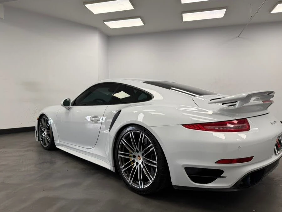2015 Porsche 991 Turbo S - Image 27 of 31