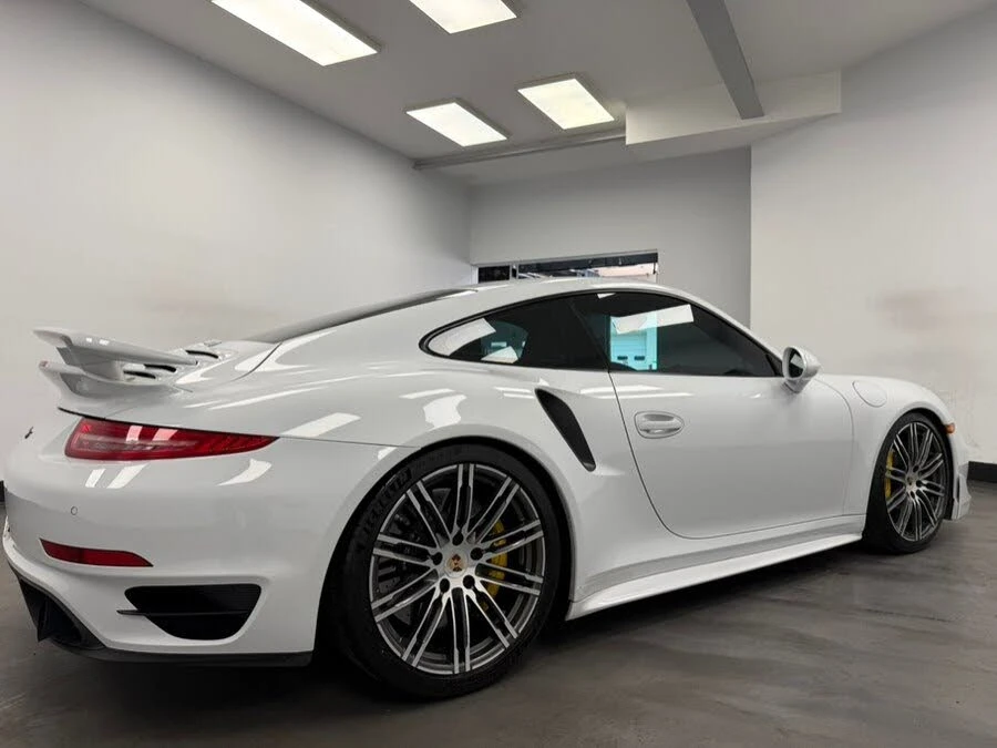 2015 Porsche 991 Turbo S - Image 26 of 31