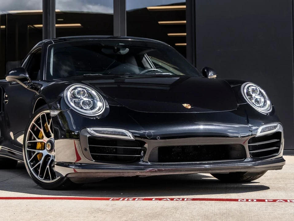 2015 Porsche 991 Turbo S - Image 9 of 31