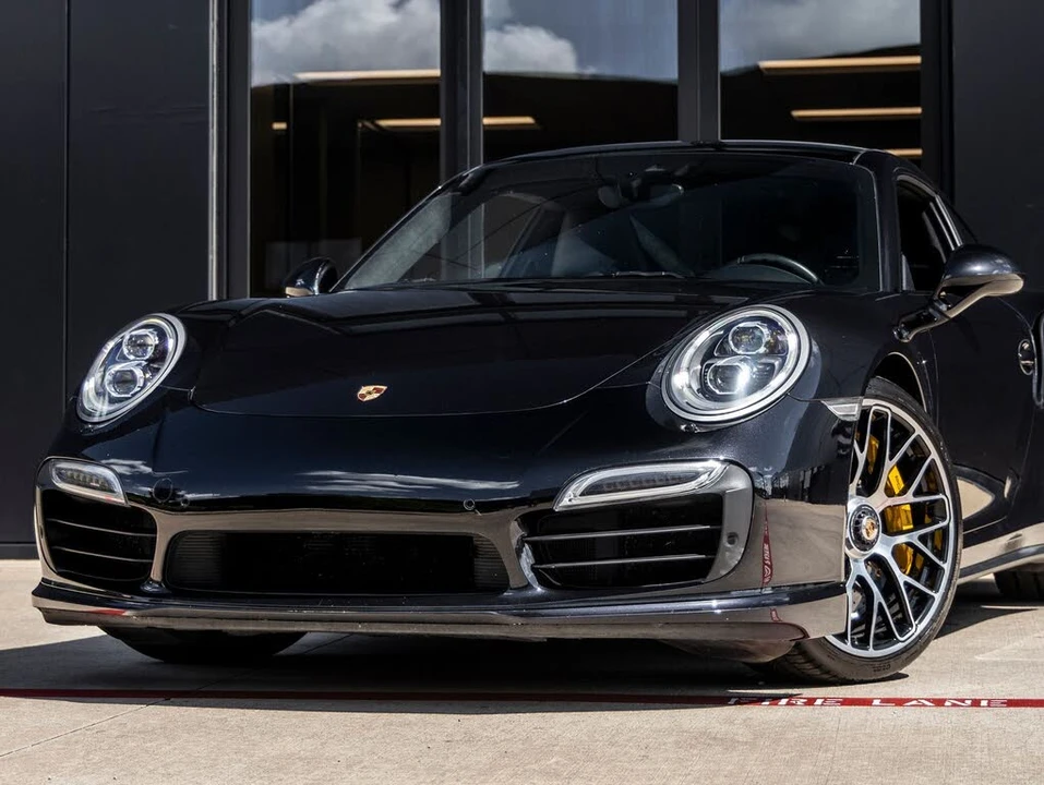 2015 Porsche 991 Turbo S - Image 7 of 31