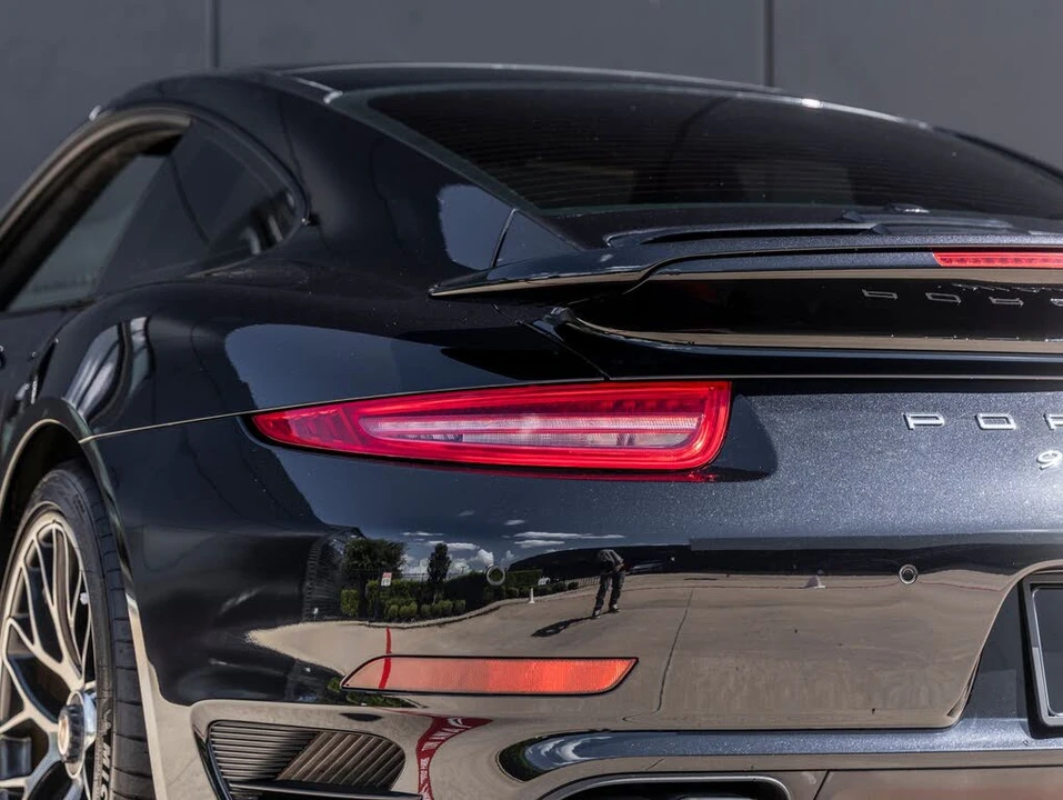 2015 Porsche 991 Turbo S - Image 14 of 31