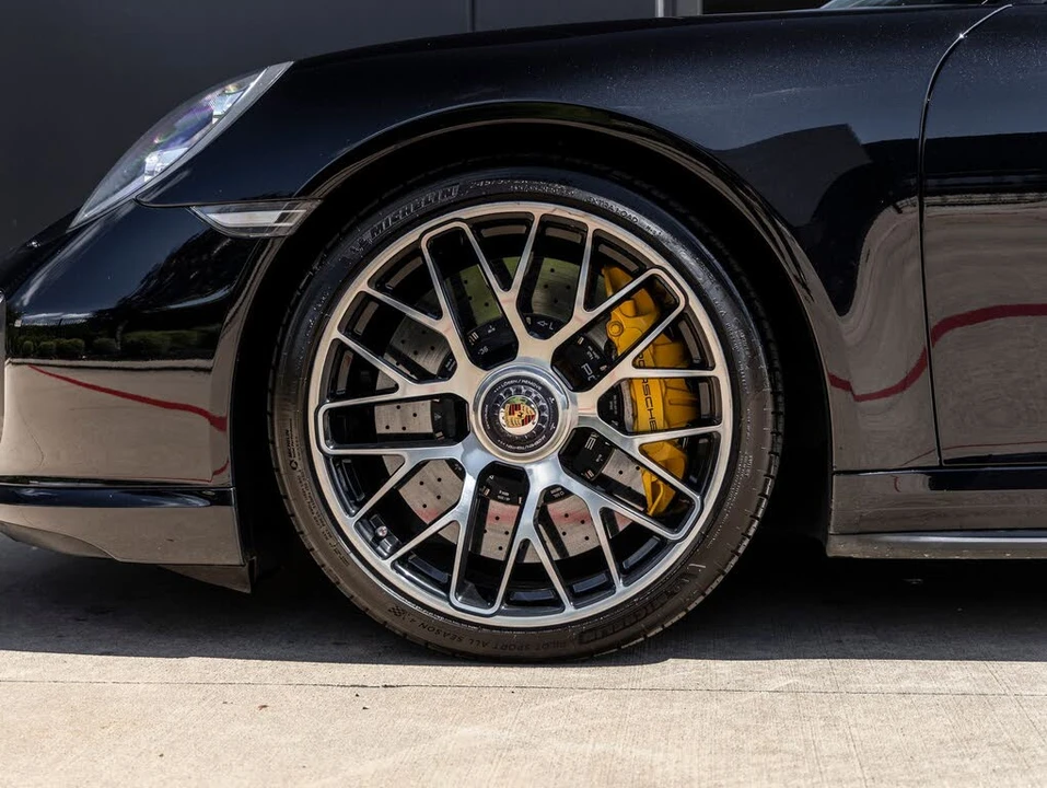 2015 Porsche 991 Turbo S - Image 15 of 31