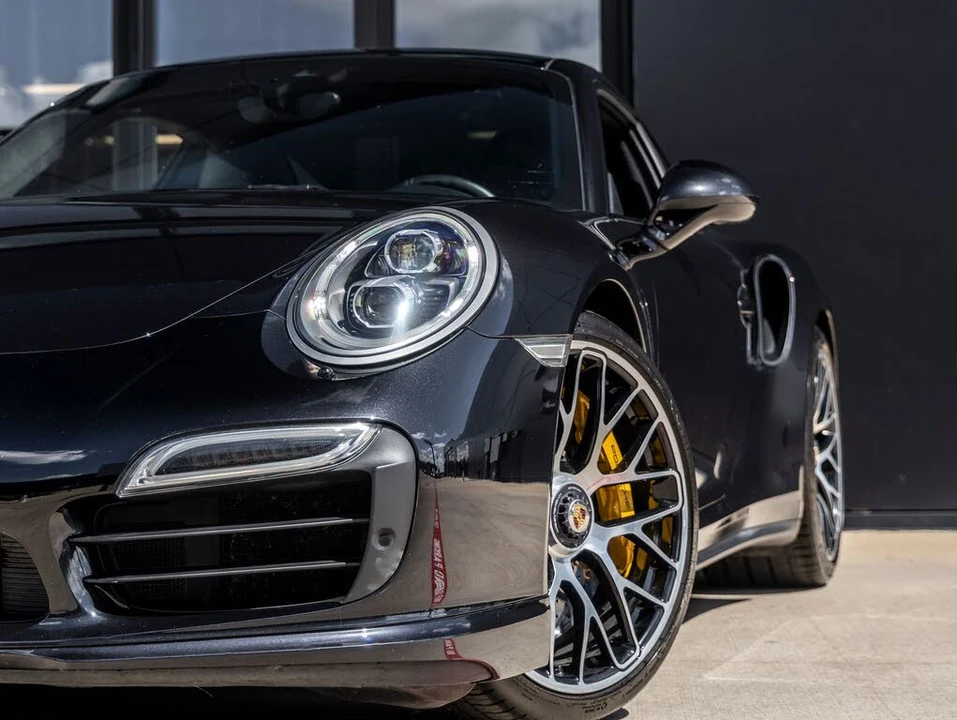 2015 Porsche 991 Turbo S - Image 17 of 31