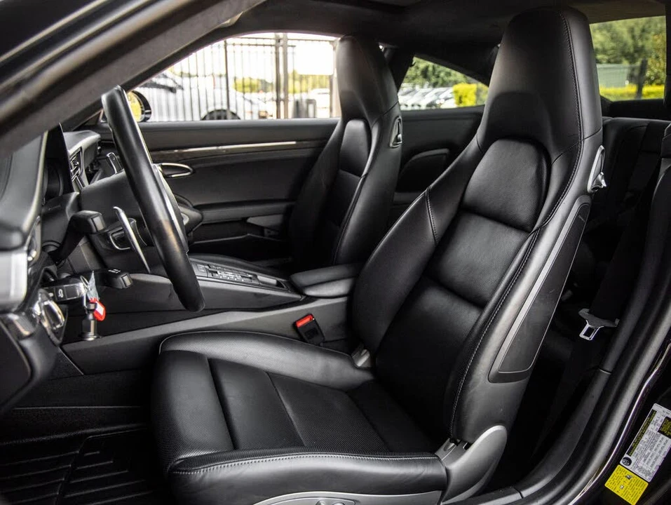 2015 Porsche 991 Turbo S - Image 5 of 31