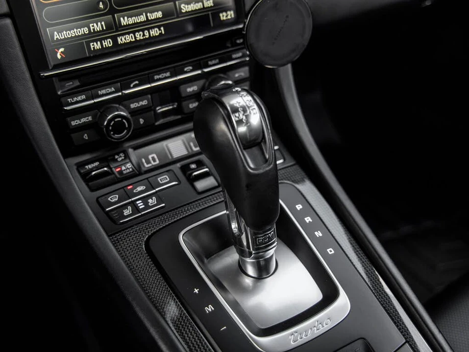 2015 Porsche 991 Turbo S - Image 29 of 31