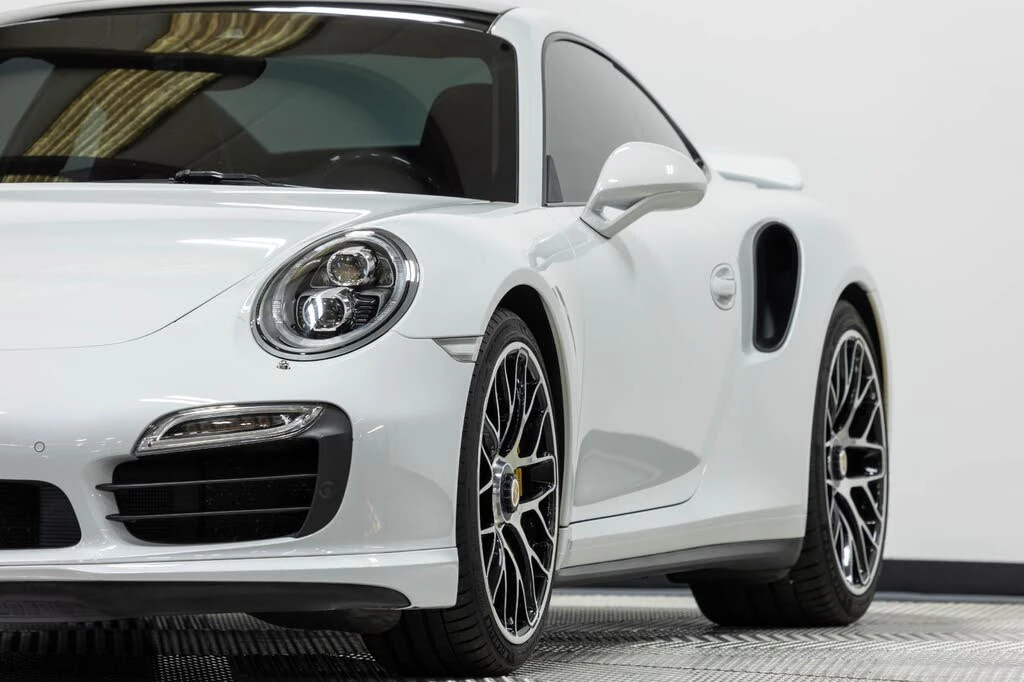 2015 Porsche 991 Turbo S - Image 8 of 31