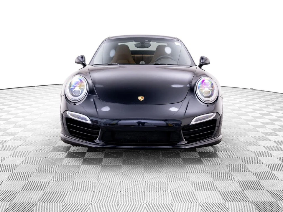 2015 Porsche 991 Turbo S - Image 9 of 31
